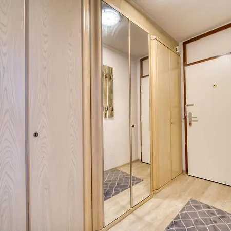 - Haus N, App 0n0712 Appartement