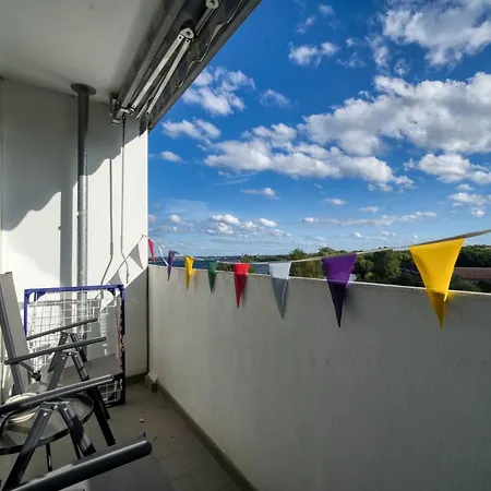 - Haus N, App 0n0712 Appartement *